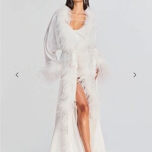 retrofete juno feather robe